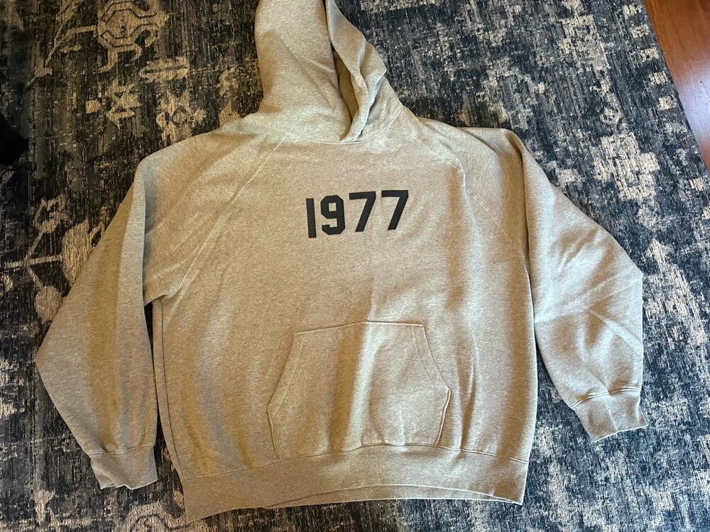 Essentials Fear of God 1977 Graphic Print Gray Oversize Hoodie Men XL Streetwear